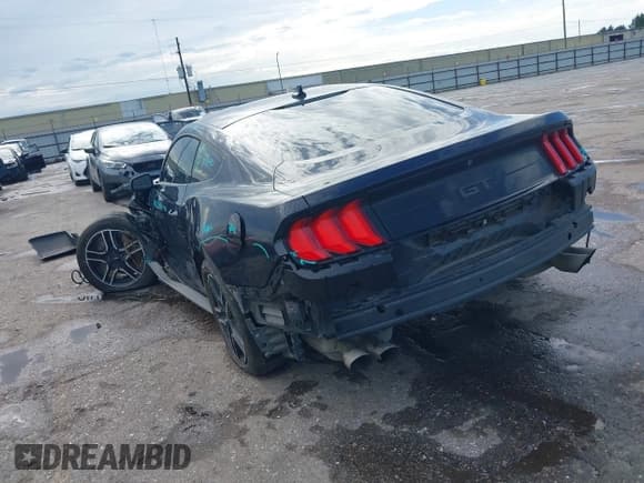 ✅ 2021 Ford Mustang GT • VIN: 1FA6P8CF1M5148371 • Lot: 42444493. Wystawiony na IAAI z przebiegiem 81 979 mil. Bezpłatny archiwum sprzedaży aukcyjnych z USA i szczegółowy raport historii pojazdu na DreamBid. Zdjęcie 3.