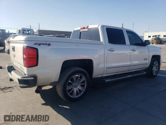 ✅ 2015 Chevrolet Silverado 1500 High Country • VIN: 3GCUKTEC9FG429433 • Лот: 76821684. Опубликован ранее на Copart с пробегом 114 239 миль. Бесплатный доступ к архиву аукционных продаж из США и подробный отчёт об истории автомобиля на DreamBid. Изображение 3.
