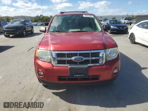 ✅ 2012 Ford Escape XLT • VIN: 1FMCU0DG7CKC82263 • Lot: 90493905. Listed on Copart with 152,988 mi. Free auction sales archive from the USA and detailed vehicle history report at DreamBid. Image 5.