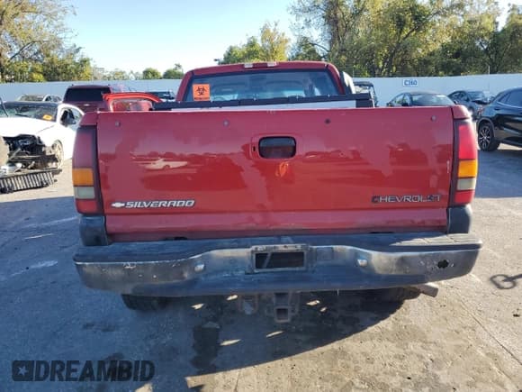 ✅ 2000 Chevrolet Silverado 1500 LS • VIN: 2GCEK19T9Y1152619 • Лот: 87398085. Опубликован ранее на Copart с пробегом Не указан. Бесплатный доступ к архиву аукционных продаж из США и подробный отчёт об истории автомобиля на DreamBid. Изображение 6.