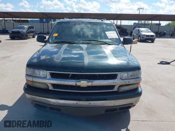 ✅ 2002 Chevrolet Tahoe LT • VIN: 1GNEC13Z42J343170 • Lot: 42595305. Listed on IAAI with 383,405 mi. Free auction sales archive from the USA and detailed vehicle history report at DreamBid. Image 12.