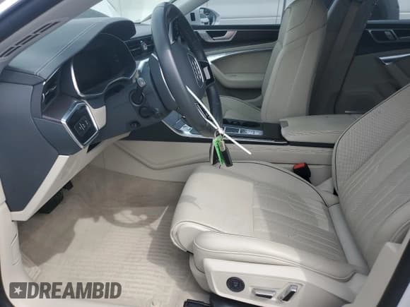 ✅ 2019 Audi A7 Prestige • VIN: WAUV2AF24KN071560 • Lot: 70176265. Listed on Copart with 29,812 mi. Free auction sales archive from the USA and detailed vehicle history report at DreamBid. Image 7.