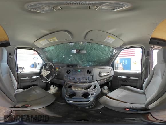 ✅ 2013 Ford Econoline Cargo Commercial • VIN: 1FTSS3EL5DDA33484 • Lot: 57722635. Wystawiony na Copart z przebiegiem 297 943 mil. Bezpłatny archiwum sprzedaży aukcyjnych z USA i szczegółowy raport historii pojazdu na DreamBid. Zdjęcie 16.