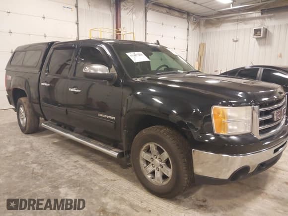 ✅ 2013 GMC Sierra 1500 SLE • VIN: 3GTP2VE79DG149066 • Лот: 43307468. Опубликован ранее на IAAI с пробегом 164 441 миль. Бесплатный доступ к архиву аукционных продаж из США и подробный отчёт об истории автомобиля на DreamBid. Изображение 1.