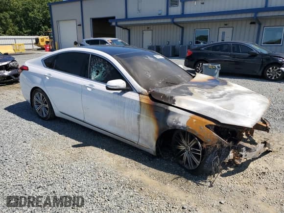 ✅ 2018 Genesis G80 3.8L • VIN: KMHGN4JE5JU266556 • Lot: 80004115. Wystawiony na Copart z przebiegiem Nie podano. Bezpłatny archiwum sprzedaży aukcyjnych z USA i szczegółowy raport historii pojazdu na DreamBid. Zdjęcie 4.