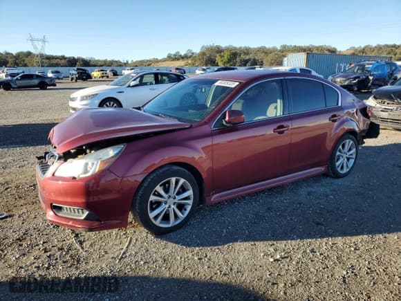 ✅ 2013 Subaru Legacy Premium • VIN: 4S3BMBC67D3031792 • Lot: 90309335. Wystawiony na Copart z przebiegiem 140 626 mil. Bezpłatny archiwum sprzedaży aukcyjnych z USA i szczegółowy raport historii pojazdu na DreamBid. Zdjęcie 1.