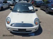 ✅ 2009 MINI Hardtop • VIN: WMWMF33519TU70832 • Lot: 42902421. Listed on IAAI with 88,144 mi. Free auction sales archive from the USA and detailed vehicle history report at DreamBid. Image 6.