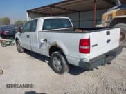 ✅ 2005 Ford F-150 STX • VIN: 1FTRX12W75FB36043 • Lot: 43242064. Wystawiony na IAAI z przebiegiem 200 000 mil. Bezpłatny archiwum sprzedaży aukcyjnych z USA i szczegółowy raport historii pojazdu na DreamBid. Zdjęcie 3.