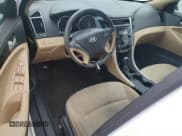 ✅ 2012 Hyundai Sonata GLS • VIN: 5NPEB4AC1CH421023 • Lot: 74924524. Wystawiony na Copart z przebiegiem Nie podano. Bezpłatny archiwum sprzedaży aukcyjnych z USA i szczegółowy raport historii pojazdu na DreamBid. Zdjęcie 8.