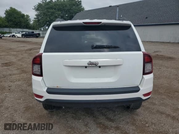 ✅ 2016 Jeep Compass Sport • VIN: 1C4NJCBA4GD641410 • Lot: 68477965. Listed on Copart with 235,352 mi. Free auction sales archive from the USA and detailed vehicle history report at DreamBid. Image 6.