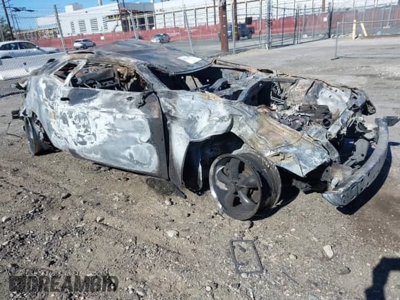 ✅ 2016 Dodge Challenger R/T Plus Shaker • VIN: 2C3CDZBT4GH108581 • Лот: 41313185. Опубликован ранее на IAAI с пробегом Не указан. Бесплатный доступ к архиву аукционных продаж из США и подробный отчёт об истории автомобиля на DreamBid. Изображение 1.