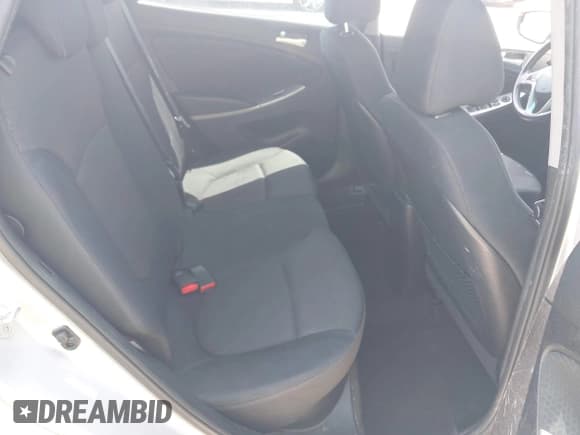 ✅ 2016 Hyundai Accent Sport • VIN: KMHCU5AE6GU239995 • Лот: 42400403. Опубликован ранее на IAAI с пробегом 106 850 миль. Бесплатный доступ к архиву аукционных продаж из США и подробный отчёт об истории автомобиля на DreamBid. Изображение 8.