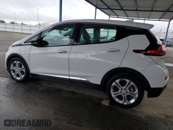 2020 Chevrolet Bolt EV LT с VIN 1G1FY6S0XL4103628, выставлен на аукционе Copart как лот 37948974 с пробегом Не указан миль и . История ставок и продаж доступна на DreamBid. Изображение 2.