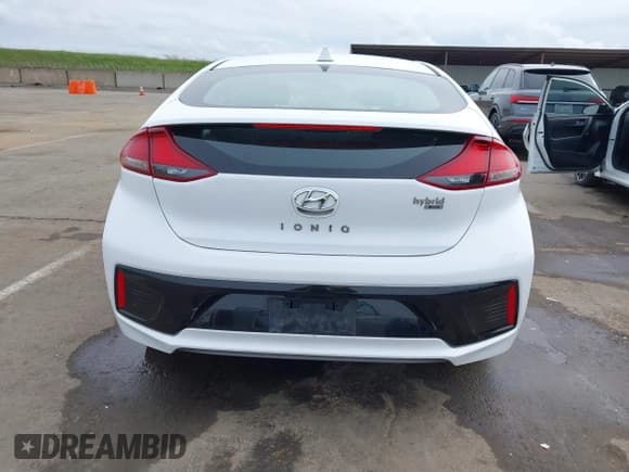 ✅ 2019 Hyundai Ioniq Blue • VIN: KMHC65LC9KU122779 • Lot: 41722347. Wystawiony na IAAI z przebiegiem 75 644 mil. Bezpłatny archiwum sprzedaży aukcyjnych z USA i szczegółowy raport historii pojazdu na DreamBid. Zdjęcie 16.