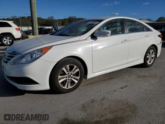 ✅ 2014 Hyundai Sonata GLS • VIN: 5NPEB4AC4EH839708 • Lot: 75755284. Listed on Copart with 73,481 mi. Free auction sales archive from the USA and detailed vehicle history report at DreamBid. Image 1.