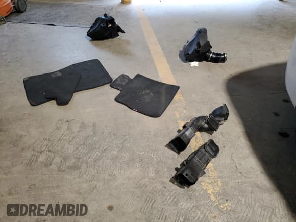 ✅ 2020 BMW M8 Competition • VIN: WBSAE0C03LCD77034 • Lot: 81760925. Listed on Copart with Not provided. Free auction sales archive from the USA and detailed vehicle history report at DreamBid. Image 12.