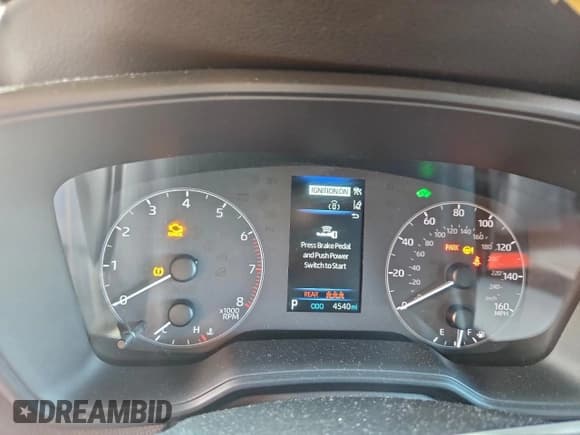 ✅ 2024 Toyota Corolla Cross Hybrid XSE • VIN: 7MUFBABG7RV061334 • Lot: 94145515. Listed on Copart with 4,540 mi. Free auction sales archive from the USA and detailed vehicle history report at DreamBid. Image 9.