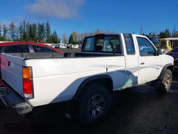 ✅ 1996 Nissan Frontier XE • VIN: 1N6SD16Y9TC366295 • Lot: 43822740. Wystawiony na IAAI z przebiegiem 120 738 mil. Bezpłatny archiwum sprzedaży aukcyjnych z USA i szczegółowy raport historii pojazdu na DreamBid. Zdjęcie 6.