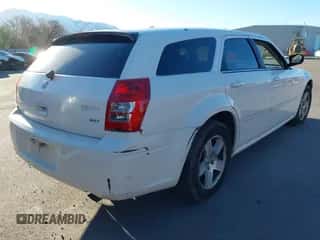 2007 Dodge Magnum с VIN 2D4FV47V97H736125, выставлен на аукционе IAAI как лот 41725563 с пробегом 117 836 миль миль и . История ставок и продаж доступна на DreamBid. Изображение 4.