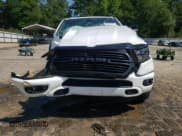 ✅ 2021 Ram 1500 Big Horn • VIN: 1C6RREFT7MN769087 • Lot: 65522945. Wystawiony na Copart z przebiegiem Nie podano. Bezpłatny archiwum sprzedaży aukcyjnych z USA i szczegółowy raport historii pojazdu na DreamBid. Zdjęcie 5.