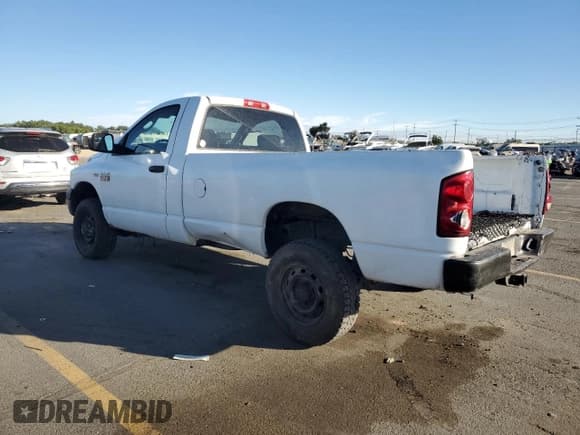 ✅ 2009 Dodge 2500 ST • VIN: 3D7KS26T99G538517 • Lot: 80462565. Wystawiony na Copart z przebiegiem 181 652 mil. Bezpłatny archiwum sprzedaży aukcyjnych z USA i szczegółowy raport historii pojazdu na DreamBid. Zdjęcie 2.