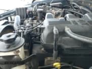 ✅ 2005 Ford Explorer XLT • VIN: 1FMZU73E15UB00924 • Лот: 41991317. Опубликован ранее на IAAI с пробегом 210 092 миль. Бесплатный доступ к архиву аукционных продаж из США и подробный отчёт об истории автомобиля на DreamBid. Изображение 12.