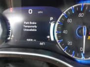 ✅ 2017 Chrysler Pacifica Touring L Plus • VIN: 2C4RC1EG9HR660761 • Lot: 43105196. Wystawiony na IAAI z przebiegiem 92 578 mil. Bezpłatny archiwum sprzedaży aukcyjnych z USA i szczegółowy raport historii pojazdu na DreamBid. Zdjęcie 7.