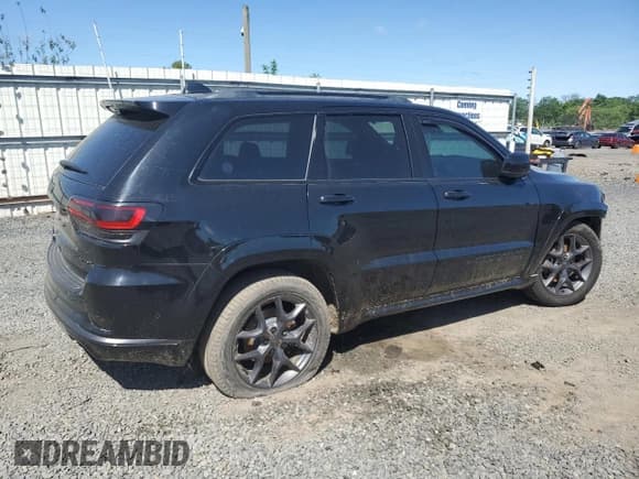 ✅ 2020 Jeep Grand Cherokee Limited X • VIN: 1C4RJFBG9LC384901 • Lot: 57337335. Listed on Copart with 64,881 mi. Free auction sales archive from the USA and detailed vehicle history report at DreamBid. Image 3.