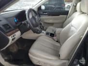 ✅ 2013 Subaru Legacy Limited • VIN: 4S3BMBK67D3022639 • Lot: 86649335. Wystawiony na Copart z przebiegiem 157 695 mil. Bezpłatny archiwum sprzedaży aukcyjnych z USA i szczegółowy raport historii pojazdu na DreamBid. Zdjęcie 7.