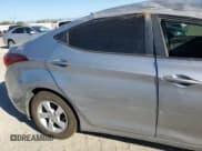 ✅ 2015 Hyundai Elantra SE • VIN: 5NPDH4AE6FH602716 • Lot: 81641555. Wystawiony na Copart z przebiegiem 134 313 mil. Bezpłatny archiwum sprzedaży aukcyjnych z USA i szczegółowy raport historii pojazdu na DreamBid. Zdjęcie 10.