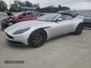 ✅ 2019 Aston Martin DB11 • VIN: SCFRMFCW3KGM08342 • Lot: 56636894. Wystawiony na Copart z przebiegiem Nie podano. Bezpłatny archiwum sprzedaży aukcyjnych z USA i szczegółowy raport historii pojazdu na DreamBid. Zdjęcie 1.