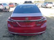 ✅ 2017 Honda Accord Sport SE • VIN: 1HGCR2F1XHA156374 • Lot: 43523040. Wystawiony na IAAI z przebiegiem 121 904 mil. Bezpłatny archiwum sprzedaży aukcyjnych z USA i szczegółowy raport historii pojazdu na DreamBid. Zdjęcie 17.