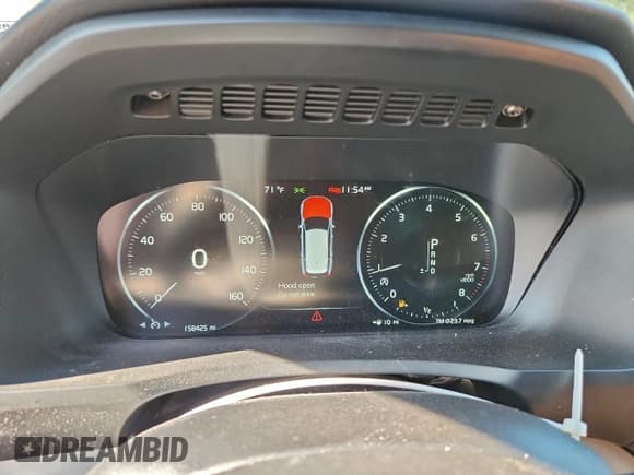 ✅ 2017 Volvo XC90 Momentum • VIN: YV4A22PK1H1177645 • Lot: 93982895. Listed on Copart with 158,425 mi. Free auction sales archive from the USA and detailed vehicle history report at DreamBid. Image 9.