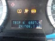 ✅ 2012 Ford Escape XLS • VIN: 1FMCU0C75CKB03350 • Lot: 43686502. Wystawiony na IAAI z przebiegiem 241 706 mil. Bezpłatny archiwum sprzedaży aukcyjnych z USA i szczegółowy raport historii pojazdu na DreamBid. Zdjęcie 16.