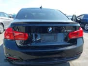 ✅ 2017 BMW 3 Series 330i • VIN: WBA8B9G3XHNU55645 • Lot: 43279271. Listed on IAAI with 78,757 mi. Free auction sales archive from the USA and detailed vehicle history report at DreamBid. Image 15.