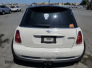 ✅ 2004 MINI Hardtop S • VIN: WMWRE33454TD78702 • Lot: 61276765. Listed on Copart with 192,445 mi. Free auction sales archive from the USA and detailed vehicle history report at DreamBid. Image 6.