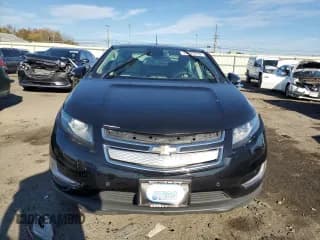 ✅ 2015 Chevrolet Volt • VIN: 1G1RB6E43FU107098 • Lot: 73703213. Wystawiony na Copart z przebiegiem Nie podano. Bezpłatny archiwum sprzedaży aukcyjnych z USA i szczegółowy raport historii pojazdu na DreamBid. Zdjęcie 5.