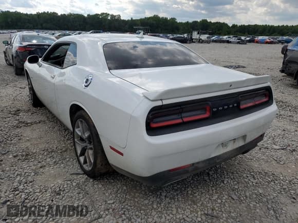 ✅ 2015 Dodge Challenger R/T Plus • VIN: 2C3CDZBT3FH723783 • Lot: 56345183. Wystawiony na Copart z przebiegiem Nie podano. Bezpłatny archiwum sprzedaży aukcyjnych z USA i szczegółowy raport historii pojazdu na DreamBid. Zdjęcie 2.