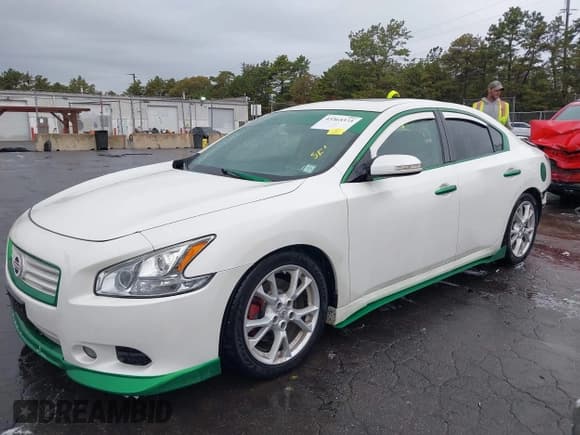 ✅ 2013 Nissan Maxima S • VIN: 1N4AA5APXDC846706 • Lot: 43365373. Wystawiony na IAAI z przebiegiem 94 435 mil. Bezpłatny archiwum sprzedaży aukcyjnych z USA i szczegółowy raport historii pojazdu na DreamBid. Zdjęcie 2.