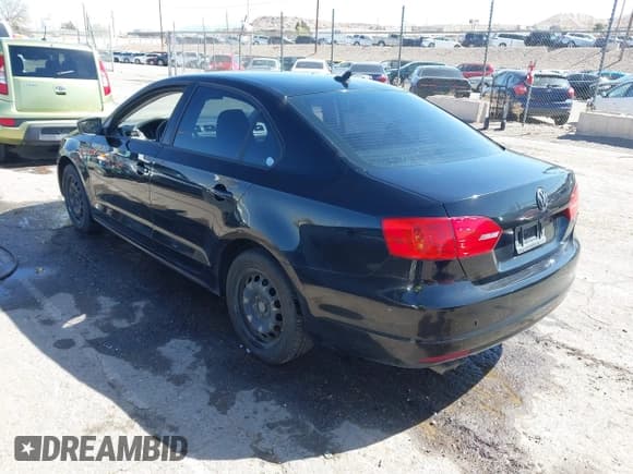 ✅ 2014 Volkswagen Jetta TDI w/Premium/Nav • VIN: 3VWLL7AJ9EM328717 • Lot: 41969923. Listed on IAAI with 67,357 mi. Free auction sales archive from the USA and detailed vehicle history report at DreamBid. Image 3.
