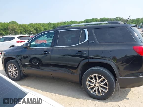 ✅ 2019 GMC Acadia SLE • VIN: 1GKKNSLS5KZ101556 • Lot: 42397049. Listed on IAAI with 159,189 mi. Free auction sales archive from the USA and detailed vehicle history report at DreamBid. Image 14.