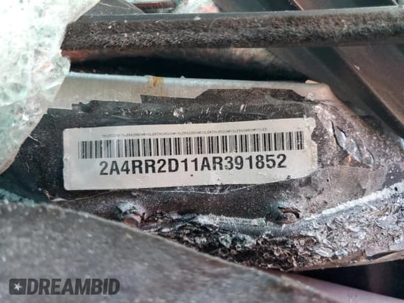 ✅ 2010 Chrysler Town & Country LX • VIN: 2A4RR2D11AR391852 • Lot: 90645445. Wystawiony na Copart z przebiegiem Nie podano. Bezpłatny archiwum sprzedaży aukcyjnych z USA i szczegółowy raport historii pojazdu na DreamBid. Zdjęcie 13.