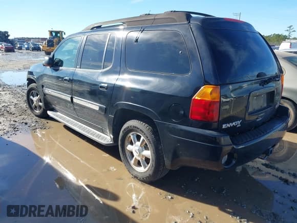 ✅ 2003 GMC Envoy SLE • VIN: 1GKES16S336222083 • Lot: 41175612. Wystawiony na IAAI z przebiegiem 323 364 mil. Bezpłatny archiwum sprzedaży aukcyjnych z USA i szczegółowy raport historii pojazdu na DreamBid. Zdjęcie 3.