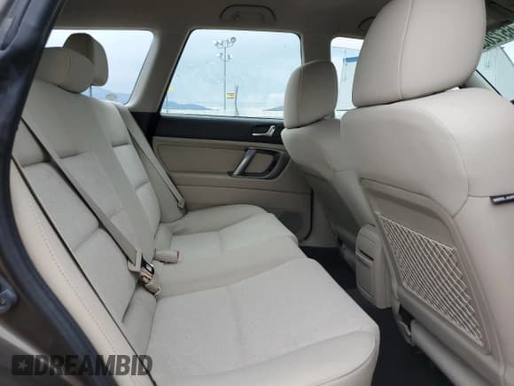 ✅ 2009 Subaru Outback • VIN: 4S4BP60C697318822 • Lot: 65720525. Wystawiony na Copart z przebiegiem 41 950 mil. Bezpłatny archiwum sprzedaży aukcyjnych z USA i szczegółowy raport historii pojazdu na DreamBid. Zdjęcie 10.