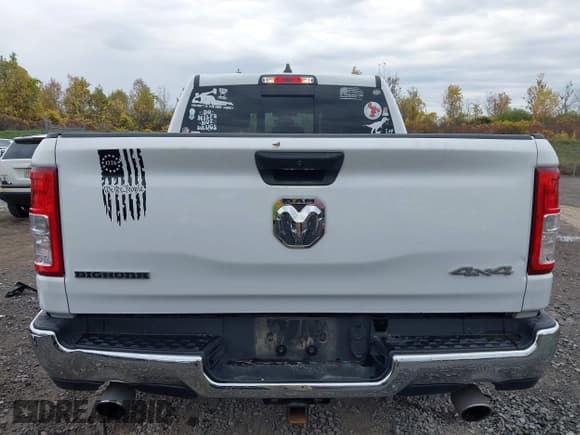 ✅ 2023 Ram 1500 Big Horn • VIN: 1C6SRFFT0PN595469 • Лот: 43391920. Опубликован ранее на IAAI с пробегом 78 229 миль. Бесплатный доступ к архиву аукционных продаж из США и подробный отчёт об истории автомобиля на DreamBid. Изображение 17.