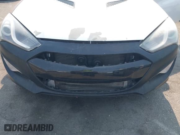 ✅ 2014 Hyundai Genesis Coupe Premium • VIN: KMHHT6KD7EU114232 • Lot: 42917030. Wystawiony na IAAI z przebiegiem 72 006 mil. Bezpłatny archiwum sprzedaży aukcyjnych z USA i szczegółowy raport historii pojazdu na DreamBid. Zdjęcie 6.