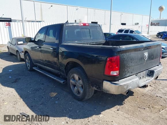 ✅ 2014 Ram 1500 Big Horn • VIN: 1C6RR6LT8ES197895 • Лот: 43419938. Опубликован ранее на IAAI с пробегом 301 607 миль. Бесплатный доступ к архиву аукционных продаж из США и подробный отчёт об истории автомобиля на DreamBid. Изображение 3.