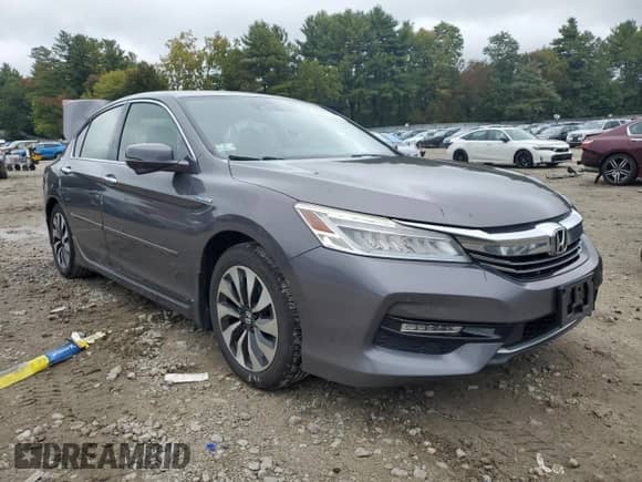 2017 Honda Accord Touring z VIN JHMCR6F79HC012277, wystawiony jako Copart lot #80881935 z przebiegiem 104 900 mil mil oraz Szkoda całkowita • Salvage title. Historia ofert i sprzedaży dostępna na DreamBid. Obrazek 4.