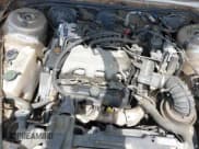 ✅ 1995 Oldsmobile Cutlass Ciera SL • VIN: 1G3AJ55M4S6365467 • Lot: 42183782. Wystawiony na IAAI z przebiegiem 105 044 mil. Bezpłatny archiwum sprzedaży aukcyjnych z USA i szczegółowy raport historii pojazdu na DreamBid. Zdjęcie 10.