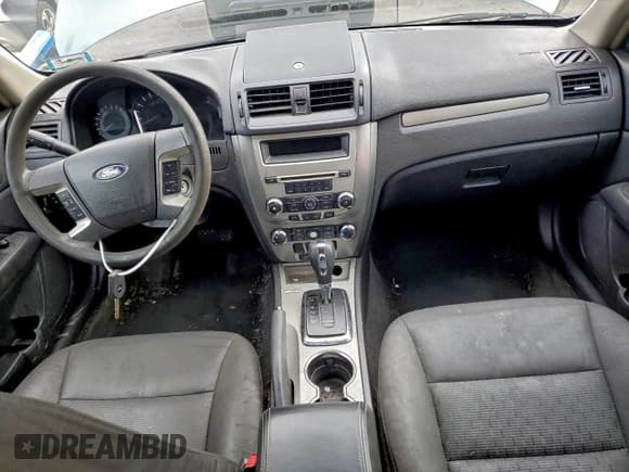 ✅ 2012 Ford Fusion SE • VIN: 3FAHP0HG0CR101758 • Lot: 94079475. Listed on Copart with 219,411 mi. Free auction sales archive from the USA and detailed vehicle history report at DreamBid. Image 8.